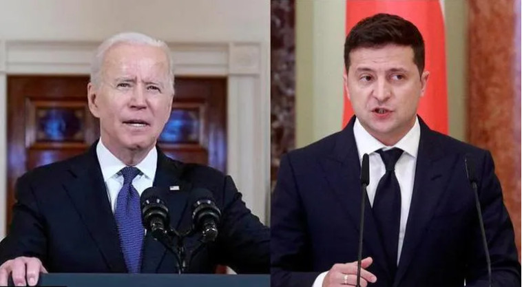 Ζελένσκι για Μπάιντεν: «Αληθινός ηγέτης» διότι μίλησε για «γενοκτονία» στην Ουκρανία