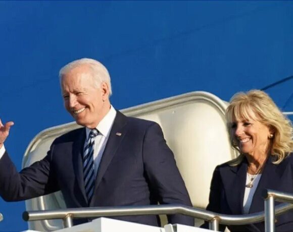ΗΠΑ: Το ζεύγος Μπάιντεν δήλωσε εισοδήματα 600.000 δολ