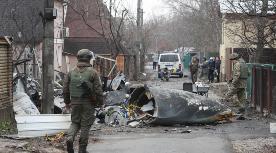 Ισχυρές εκρήξεις στη Χερσώνα – Καμία συμφωνία για συνάντηση Πούτιν – Ζελένσκι, στο Κίεβο ο Γκουτέρες