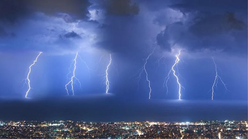 Καιρός: Έρχονται έντονες βροχοπτώσεις και καταιγίδες – Συστάσεις από τη Γενική Γραμματεία Πολιτικής Προστασίας