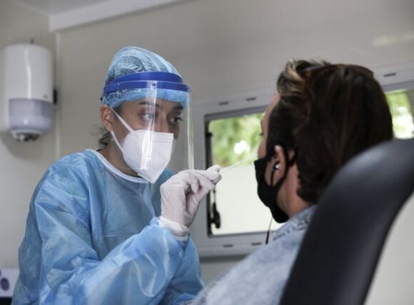 Κύπρος: Χωρίς επίδειξη πιστοποιητικών η είσοδος στα καταστήματα από σήμερα