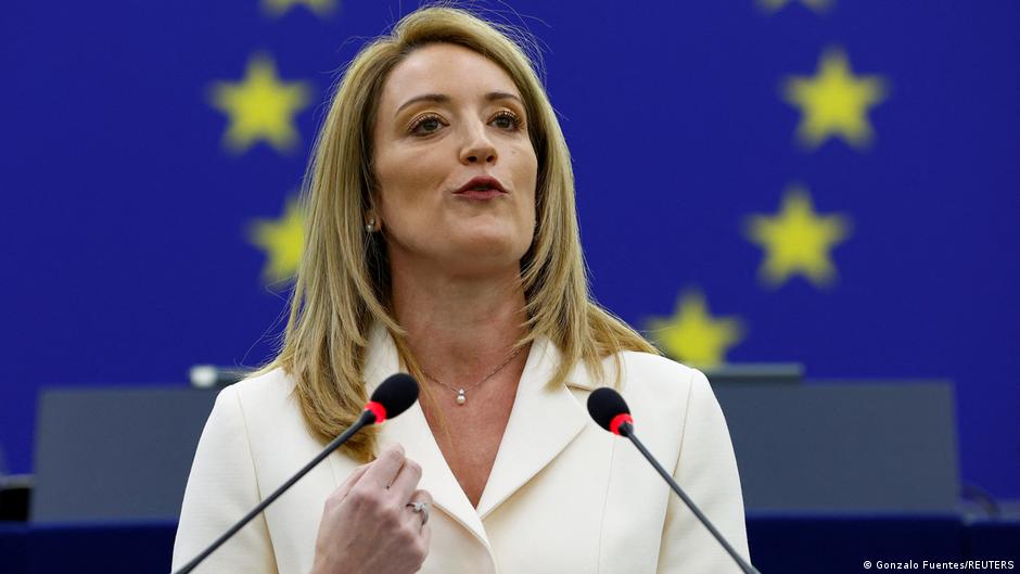 Ουκρανία: Στο Κίεβο μεταβαίνει η πρόεδρος του Ευρωπαϊκού Κοινοβουλίου Ρομπέρτα Μετσόλα