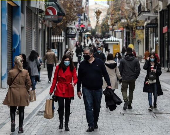 Πάσχα 2022: Το εορταστικό ωράριο στα καταστήματα – Ποια Κυριακή θα μείνουν ανοιχτά