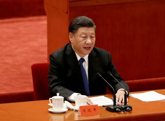 Πόλεμος στην Ουκρανία: Η Κίνα προειδοποιεί για παγκόσμια οικονομική καταστροφή