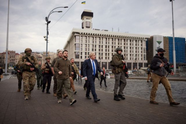 Πόλεμος στην Ουκρανία: Θα επαναλειτουργήσει η Βρετανική πρεσβεία στο Κίεβο