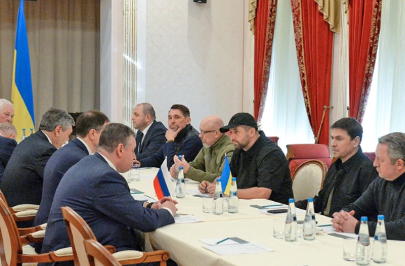 Ρωσία: Όχι αρκετή η πρόοδος για να υπάρξει συνάντηση Πούτιν Ζελένσκι