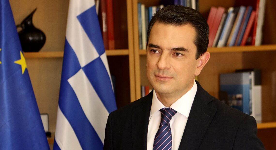 Σκρέκας: Η εξυγίανση της ΔΕΗ καταλύτης για την υποστήριξη της εθνικής οικονομίας – 800 εκατ