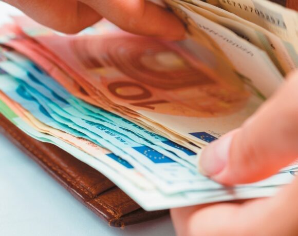 Συν εργασία: Σήμερα η πληρωμή στους δικαιούχους Μαρτίου