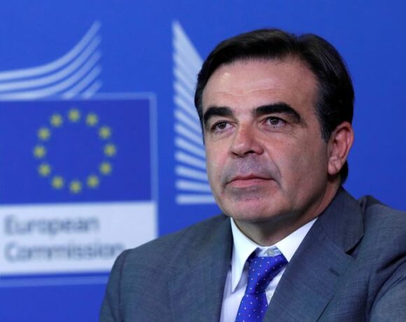 Σχοινάς: Το καλύτερο όπλο ενάντια στο λαϊκισμό και τα άκρα είναι η πολιτική που δημιουργεί εμπιστοσύνη