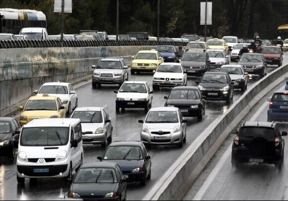 Τέλη κυκλοφορίας με τον μήνα: Άνοιξε η πλατφόρμα Mycar