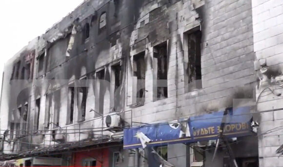 Το Mega στο Κίεβο: Ολική καταστροφή από τους σφοδρούς βομβαρδισμούς στο Μακάριβ