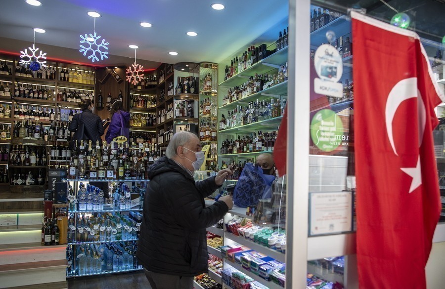 Τουρκία: Ο πληθωρισμός σπάει κάθε αρνητικό ρεκόρ