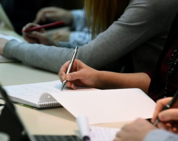 Φορολογικές δηλώσεις: Τα 19 σημεία που πρέπει να προσέξουν εφέτος οι έγγαμοι