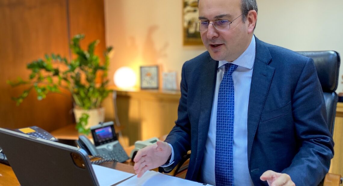 Q&a από το υπουργείο Εργασίας για την αύξηση του βασικού μισθού | Πως διαμορφώνονται οι μισθοί | ΠΙΝΑΚΕΣ