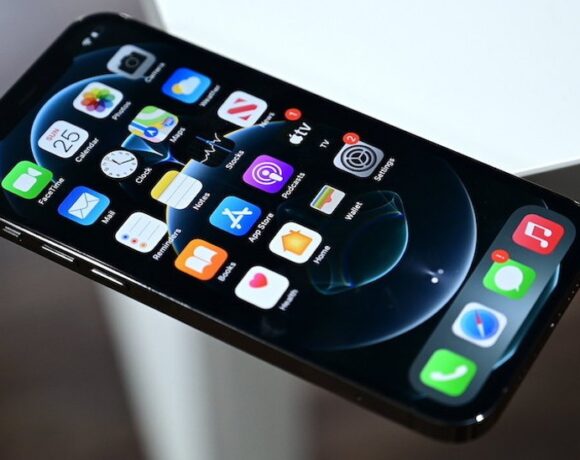 Apple: Σταμάτησε την παραγωγή πάνελ Oled Boe λόγω μη εξουσιοδοτημένης αλλαγής σχεδιασμού