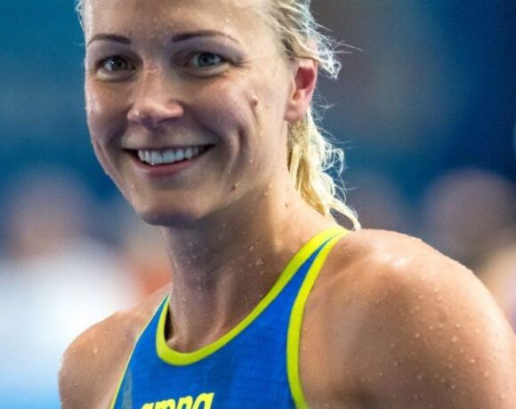 ΒΟΥΔΑΠΕΣΤΗ 2022: Αφήνει το 100άρι πεταλούδα η Σέστρεμ