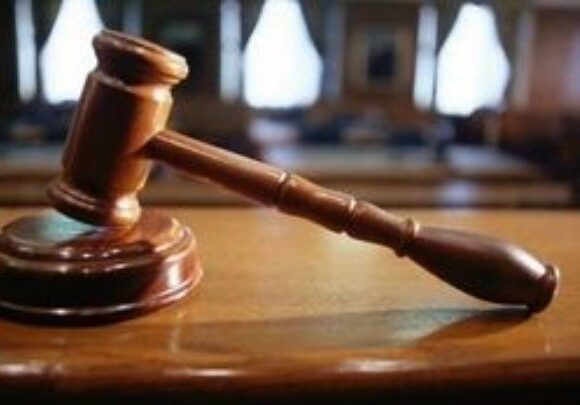 Γονείς μήνυσαν τον γιο τους – Του ζητούν αποζημίωση 625