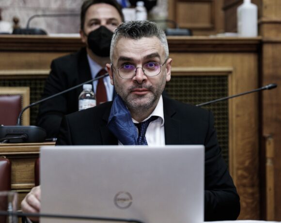 Δαγούμας (ΡΑΕ): Όσο η τιμή του φυσικού αερίου παραμένει σε υψηλά επίπεδα το κόστος ενέργειας δεν θα πέφτει