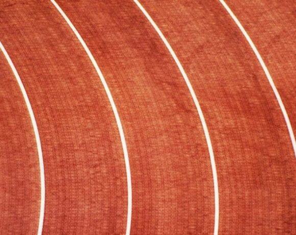 Δρόμος με λουλούδια και αγκάθια! Η Οδύσσεια του Sportsfeed μέσα από 100