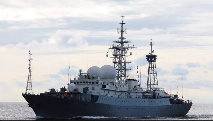Ιταλία: Ρωσικό πλοίο με 100 κατασκόπους παρακολουθεί νατοϊκή άσκηση στη Μεσόγειο