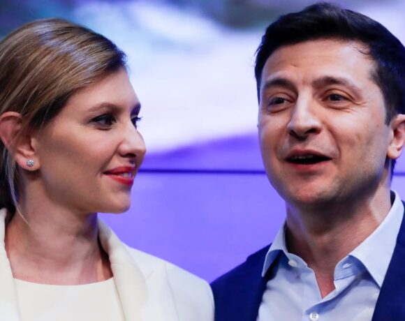 Ολένα Ζελένσκα: Κανείς δεν θα πάρει τον σύζυγό μου από κοντά μου, ούτε καν ο πόλεμος
