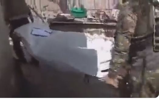 Ουκρανία: Δεκάδες νεκρούς σε ομαδικό τάφο θάβει η αστυνομία της Λισιτσάνσκ