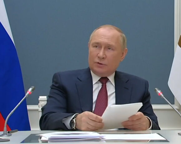 Πούτιν: Κανένας «παγκόσμιος χωροφύλακας» δεν θα σταματήσει τα κράτη που αγαπούν την ελευθερία, λέει ο Ρώσος πρόεδρος