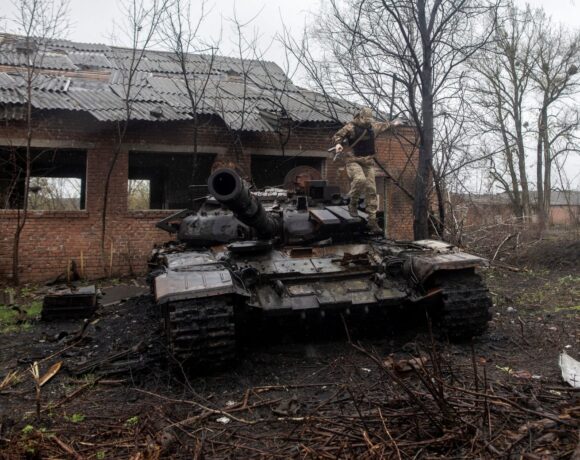 Πόλεμος στην Ουκρανία: Οι αυταπάτες Ρώσων, Ουκρανών και Δύσης – Πώς θα λήξει ο πόλεμος φθοράς