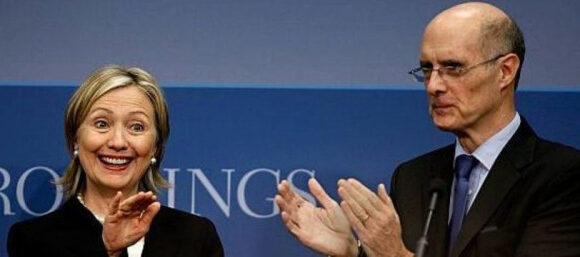 Στρόουμπ Τάλμποτ: Ο άνθρωπος που συνέβαλε όσο λίγοι στην πολιτική των Δημοκρατικών απέναντι στη Ρωσία