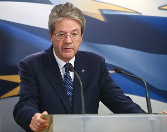 Τζεντιλόνι: Πολύ σημαντικό αποτέλεσμα η έξοδος της Αθήνας από το καθεστώς ενισχυμένης εποπτείας