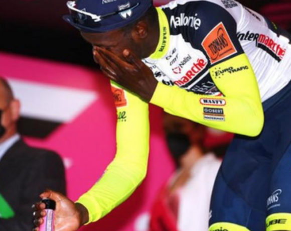 Giro D’italia 2022: Φελός έβγαλε νοκ άουτ τον Γκιρμάι!