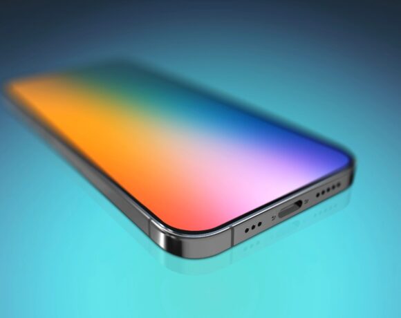 Kuo: Το Iphone 15 θα υιοθετήσει τελικά Usb C το 2023