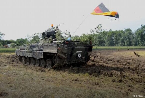 Bild: Το τέχνασμα του Σολτς με τα Marder για την Ελλάδα
