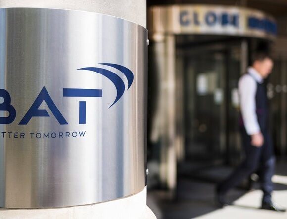 British American Tobacco: Εμμένει στις εκτιμήσεις για έσοδα – κέρδη