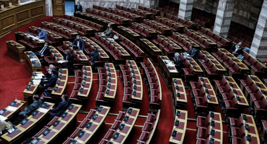 Βουλή: Απόσυρση της τροπολογίας για τη ΛΑΡΚΟ ζήτησε σύσσωμη η αντιπολίτευση