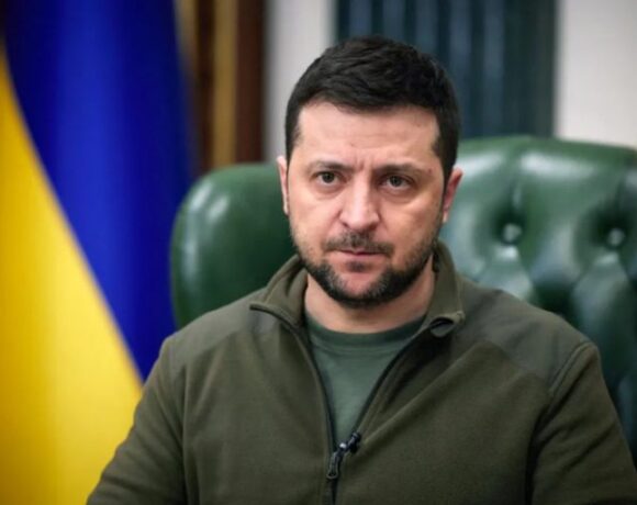 Ζελένσκι: Ανακοίνωσε κυρώσεις σε βάρος του Πούτιν και κορυφαίων Ρώσων αξιωματούχων