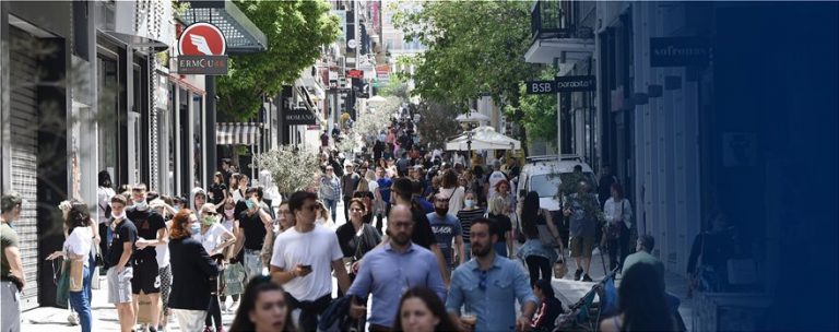 Κορωνοϊός: Βρισκόμαστε στην έναρξη του έκτου κύματος σύμφωνα με τον καθηγητή Σουρβίνο