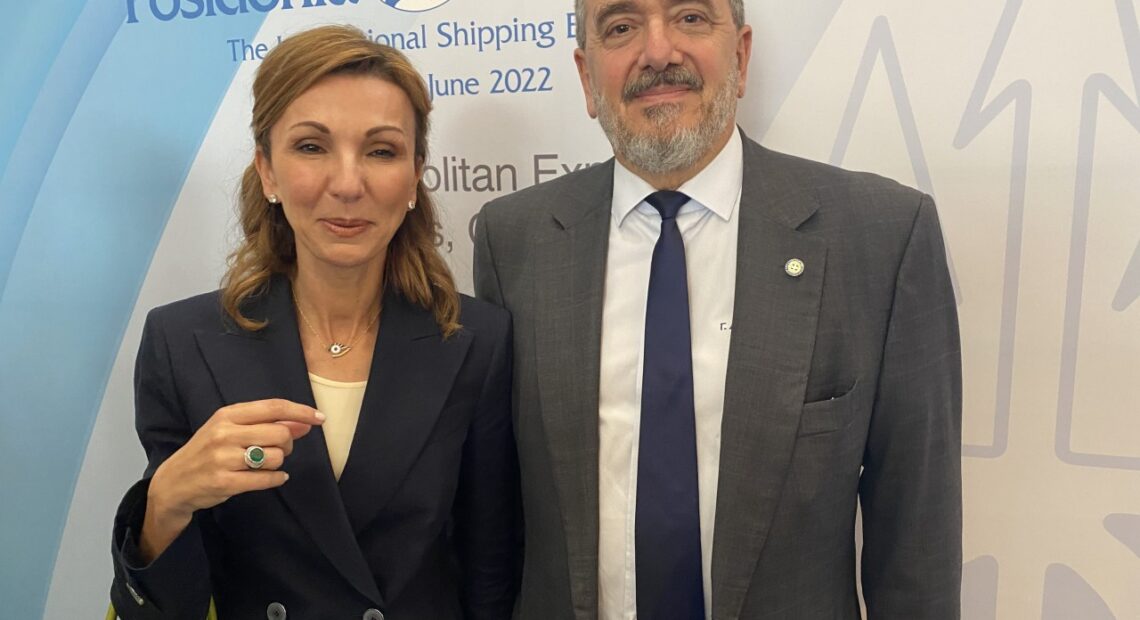 Μελίνα Τραυλού: Να ξεσηκωθεί η διεθνής ναυτιλιακή κοινότητα για να λήξει η ομηρία των ελληνικών πλοίων