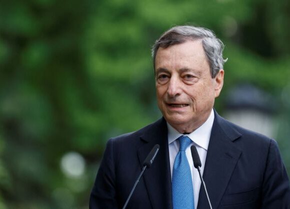 Ο Μάριο Ντράγκι κατηγόρησε τη Ρωσία για εργαλειοποίηση του φυσικού αερίου