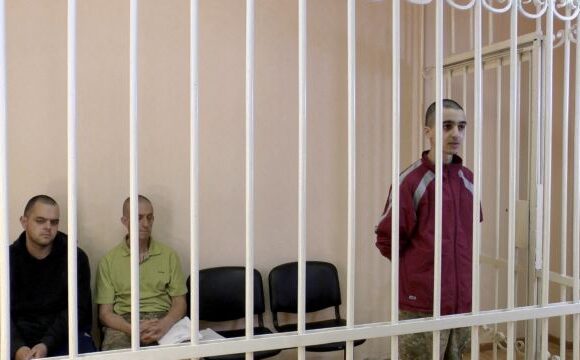 Πόλεμος στην Ουκρανία: «Όχι» Πουσίλιν σε απονομή χάριτος για τους καταδικασθέντες σε θάνατο Βρετανούς μισθοφόρους