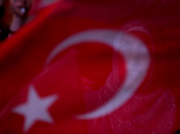 Τουρκία: Φυλακίστηκαν 16 δημοσιογράφοι – Για «συμμετοχή σε τρομοκρατική οργάνωση»