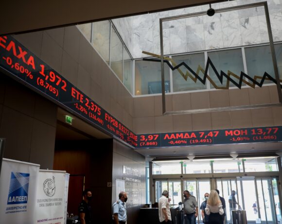 Χρηματιστήριο: Απογοητευτικό το πρώτο μισό του 2022, άνω του 9% η πτώση – Σε χαμηλό 15 μηνών οι τράπεζες