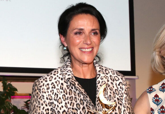 Χρυσούλα Ζαχαροπούλου: «Έβαλε το χέρι της μέσα μου» – Τι λέει πρώην ασθενής της