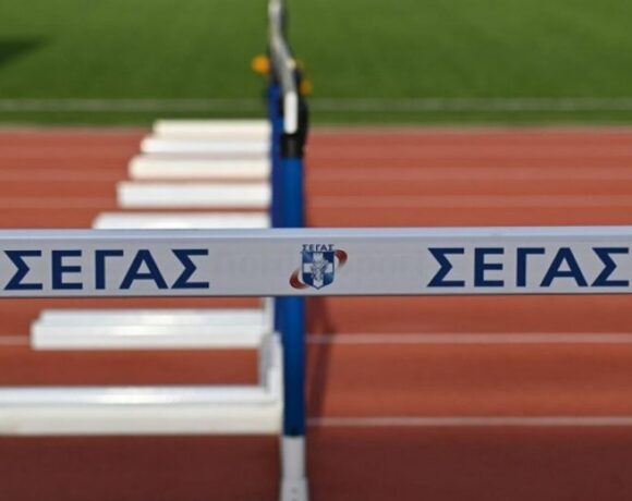 Όλες οι ομοσπονδίες πλην ΣΕΓΑΣ, ευχαριστούν τον υφυπουργό για τα 8.200