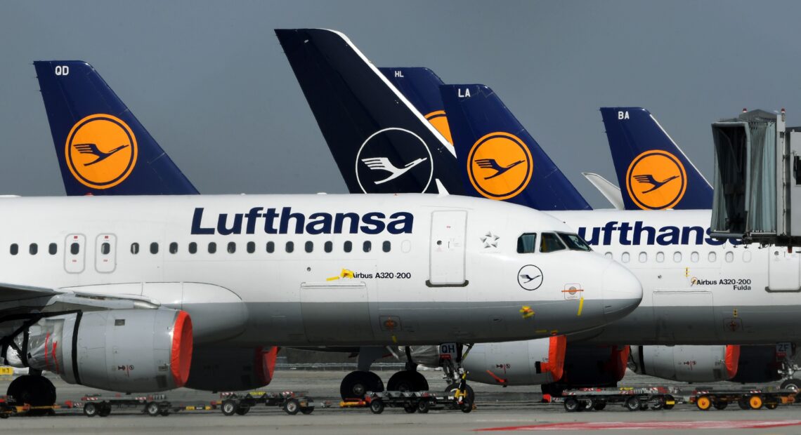 Lufthansa: Πότε θα επανέλθει στα κανονικά επίπεδα η εναέρια κυκλοφορία