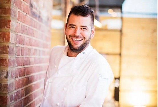 Nicholas Stefanelli: Ο ελληνοϊταλικής καταγωγής σεφ μαθαίνει «Φιλότιμο» και «Καϊμάκι» στους Αμερικανούς