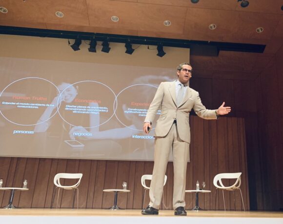 Γιατί αυτός ο Ceo βγάζει για φαγητό τους υποψήφιους εργαζόμενους πριν τους προσλάβει