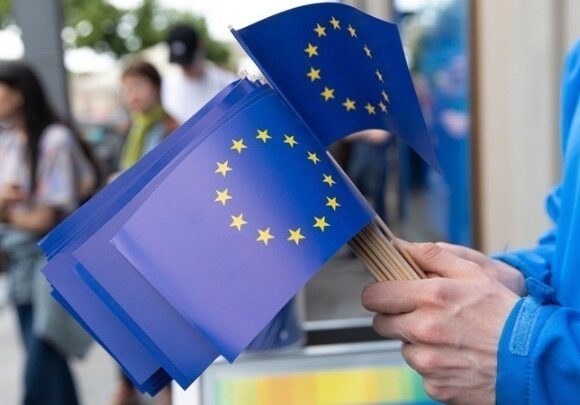 ΕΕ: Άρχισαν οι ενταξιακές διαπραγματεύσεις Αλβανίας, Βόρειας Μακεδονίας