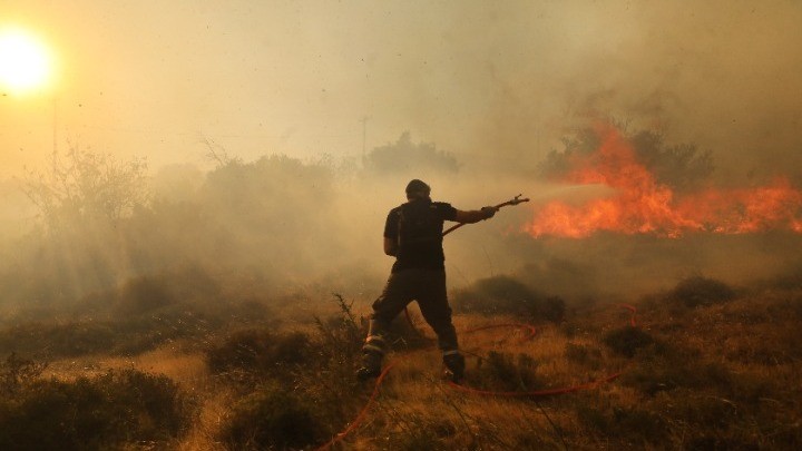 Ζερεφός: «Απαιτείται πανευρωπαϊκή λύση για την αντιμετώπιση των πυρκαγιών»