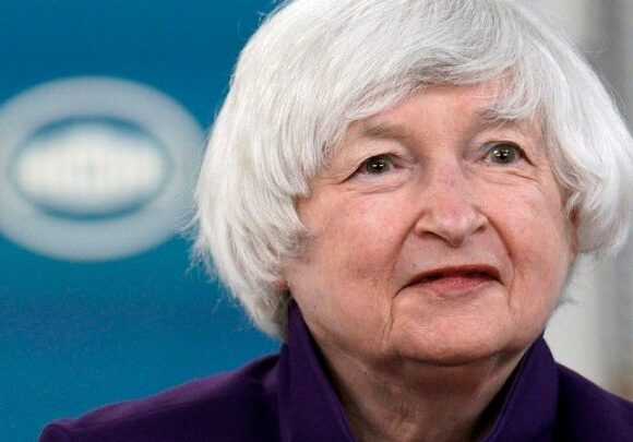 Η Γέλεν δεσμεύεται για συμφωνία στον εταιρικό φόρο